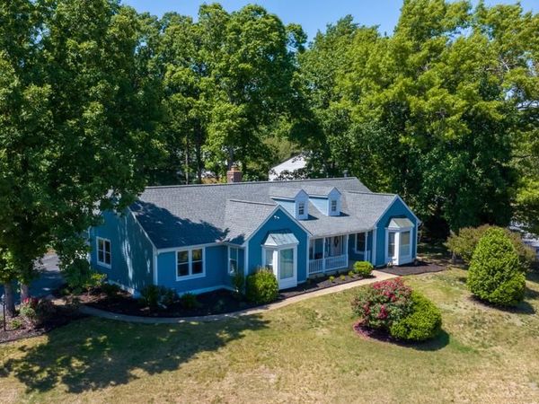 4810 QUEENSBURY CIRCLE , FREDERICKSBURG, VA 22408
