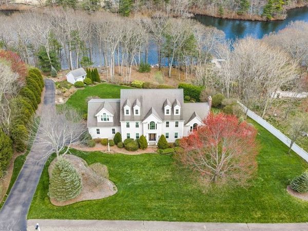 19 Bragg Road, Foxboro, MA 02035