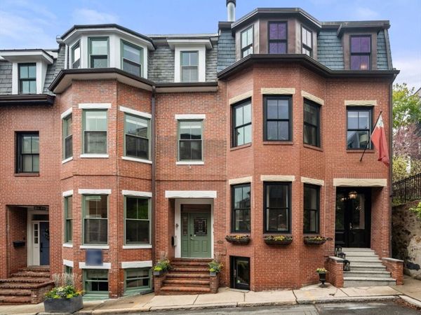 15 Lawnwood Place, Boston, MA 02129