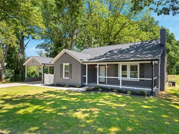 632 Stokesburg Road, Walnut Cove, NC 27052