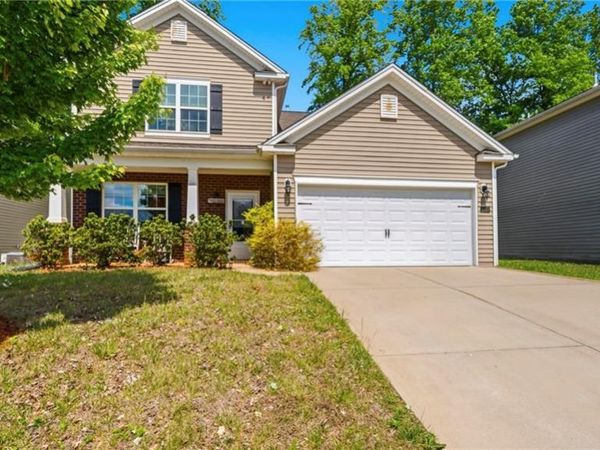 1113 Hardwick Drive , Mebane, NC 27302