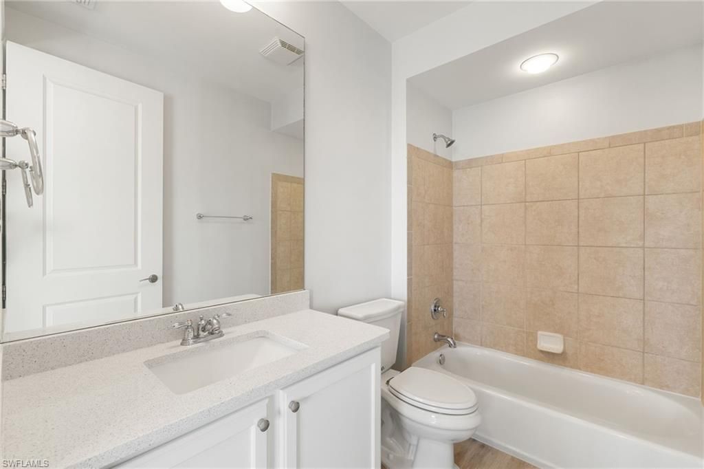23159 Amgci Way, Unit 3307, Estero, FL 33928 Photo
