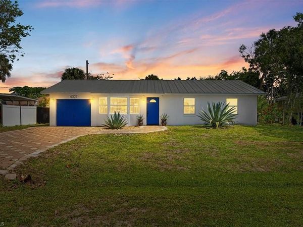 4027 Mindi AVE , NAPLES, FL 34112