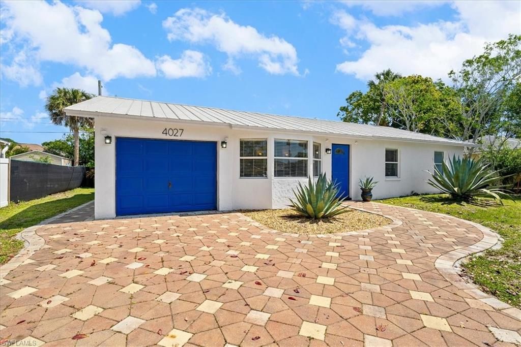 4027 Mindi Ave , Naples, FL 34112 Photo