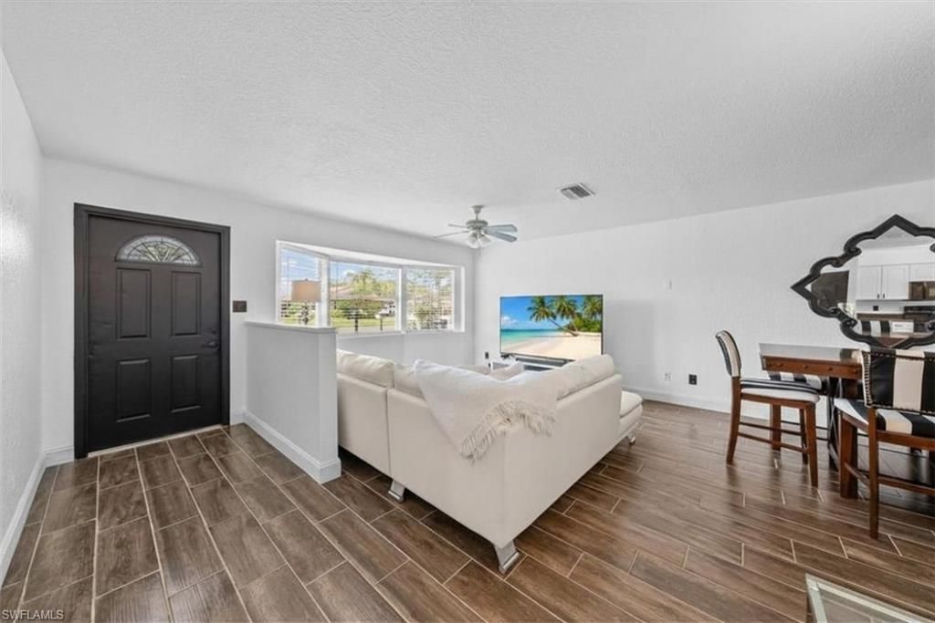 4027 Mindi Ave , Naples, FL 34112 Photo