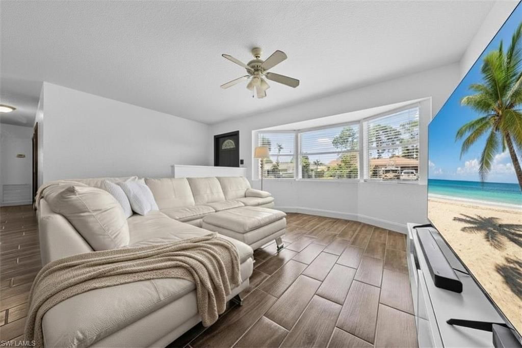 4027 Mindi Ave , Naples, FL 34112 Photo