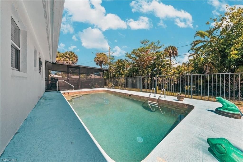 4027 Mindi Ave , Naples, FL 34112 Photo