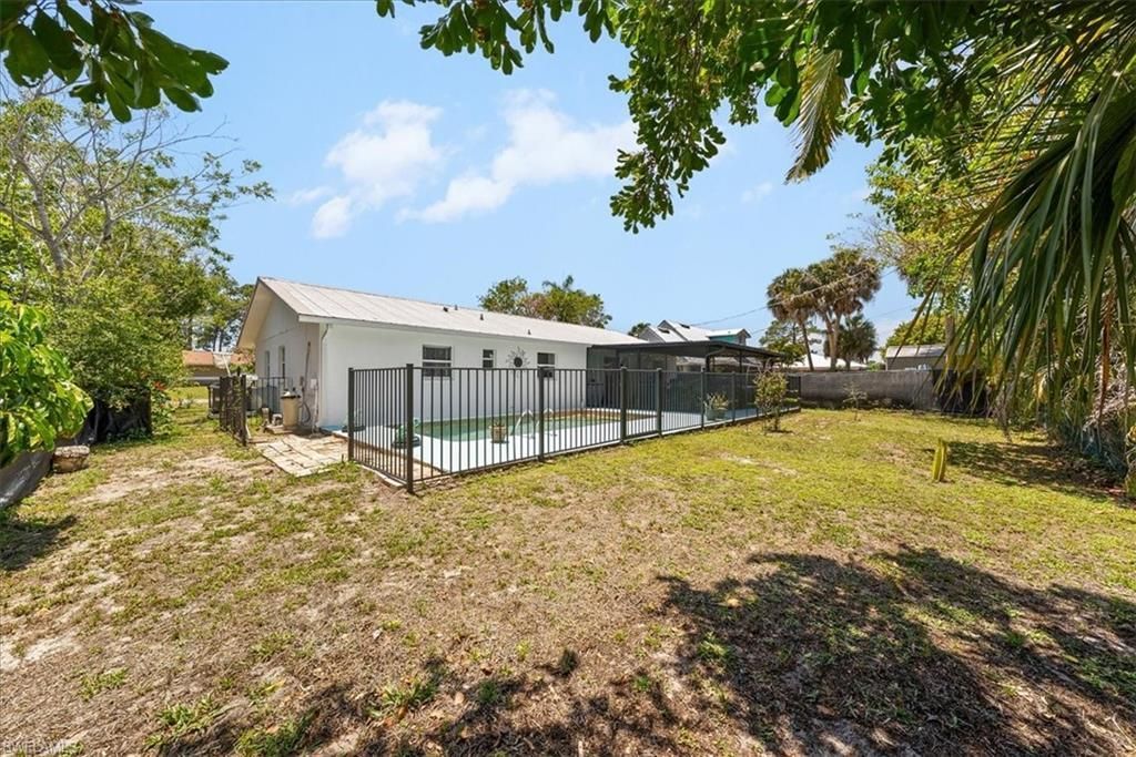 4027 Mindi Ave , Naples, FL 34112 Photo