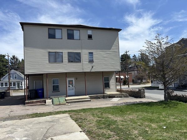 24-26 Cedar Street, Unit 2, Milford, MA 01757