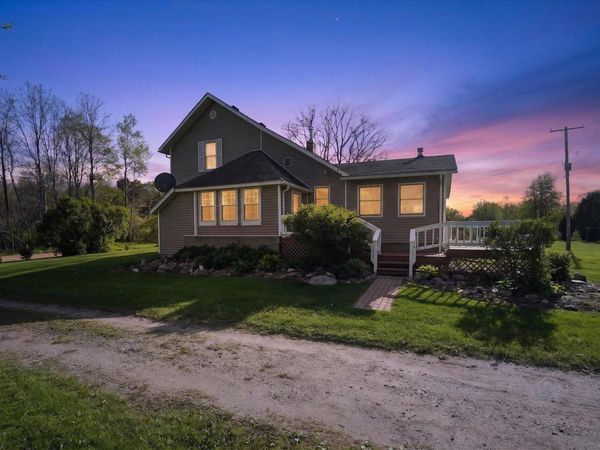 8627 D Drive S, Ceresco, MI 49033