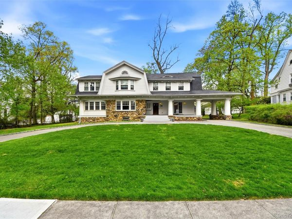 127 Overlook Circle, New Rochelle, NY 10804