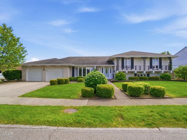 1640 Whitehall Drive, Lima, OH 45805
