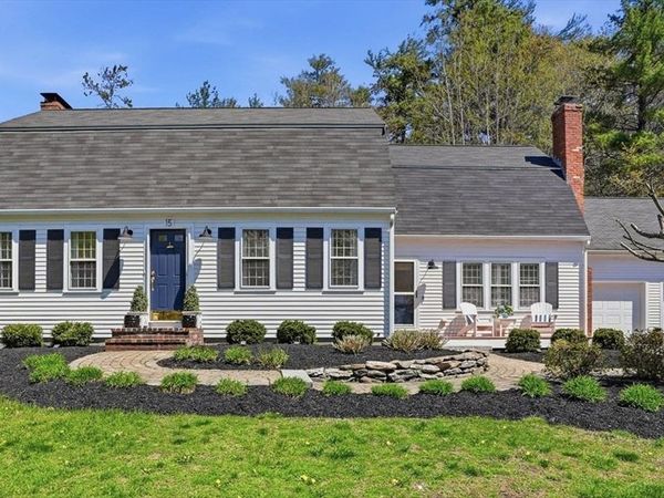15 Masthead Drive, Norwell, MA 02061