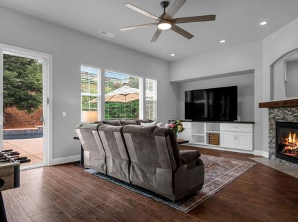 720 Hildebrand Cir, Folsom, CA 95630 Photo