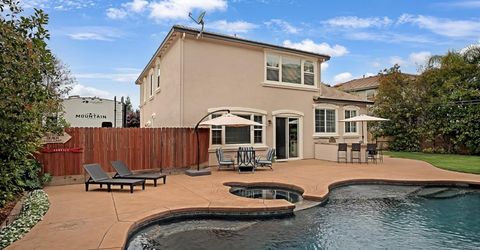 720 Hildebrand Cir, Folsom, CA 95630 Photo