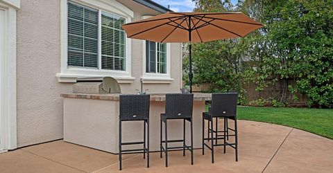 720 Hildebrand Cir, Folsom, CA 95630 Photo