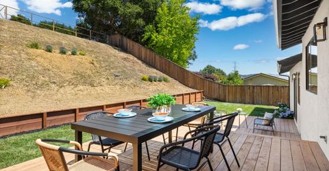 17764 Columbia Dr, Castro Valley, CA 94552 Photo