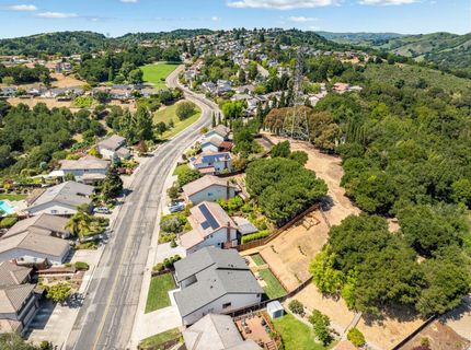 17764 Columbia Dr, Castro Valley, CA 94552 Photo