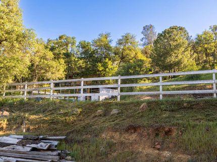 10344 Peardon Rd, Smartville, CA 95977 Photo