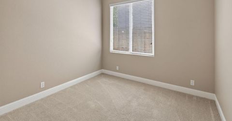 496 Yale Dr, Roseville, CA 95678 Photo