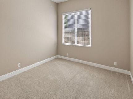 496 Yale Dr, Roseville, CA 95678 Photo