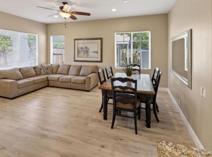 496 Yale Dr, Roseville, CA 95678 Photo