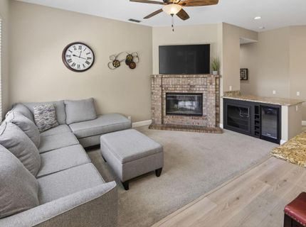 496 Yale Dr, Roseville, CA 95678 Photo