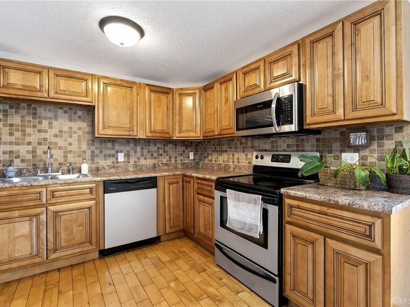 817 W Martindale Road, Englewood, OH 45322 Photo 11