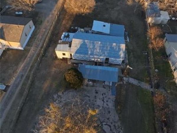1620 County Road 616 , Venus, TX 76084