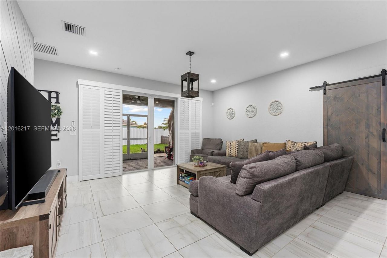 30630 SW 190th Ave, Homestead, FL 33030 Photo