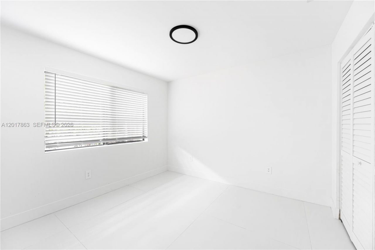 2373 NW 61st St, Unit A, Miami, FL 33142 Photo