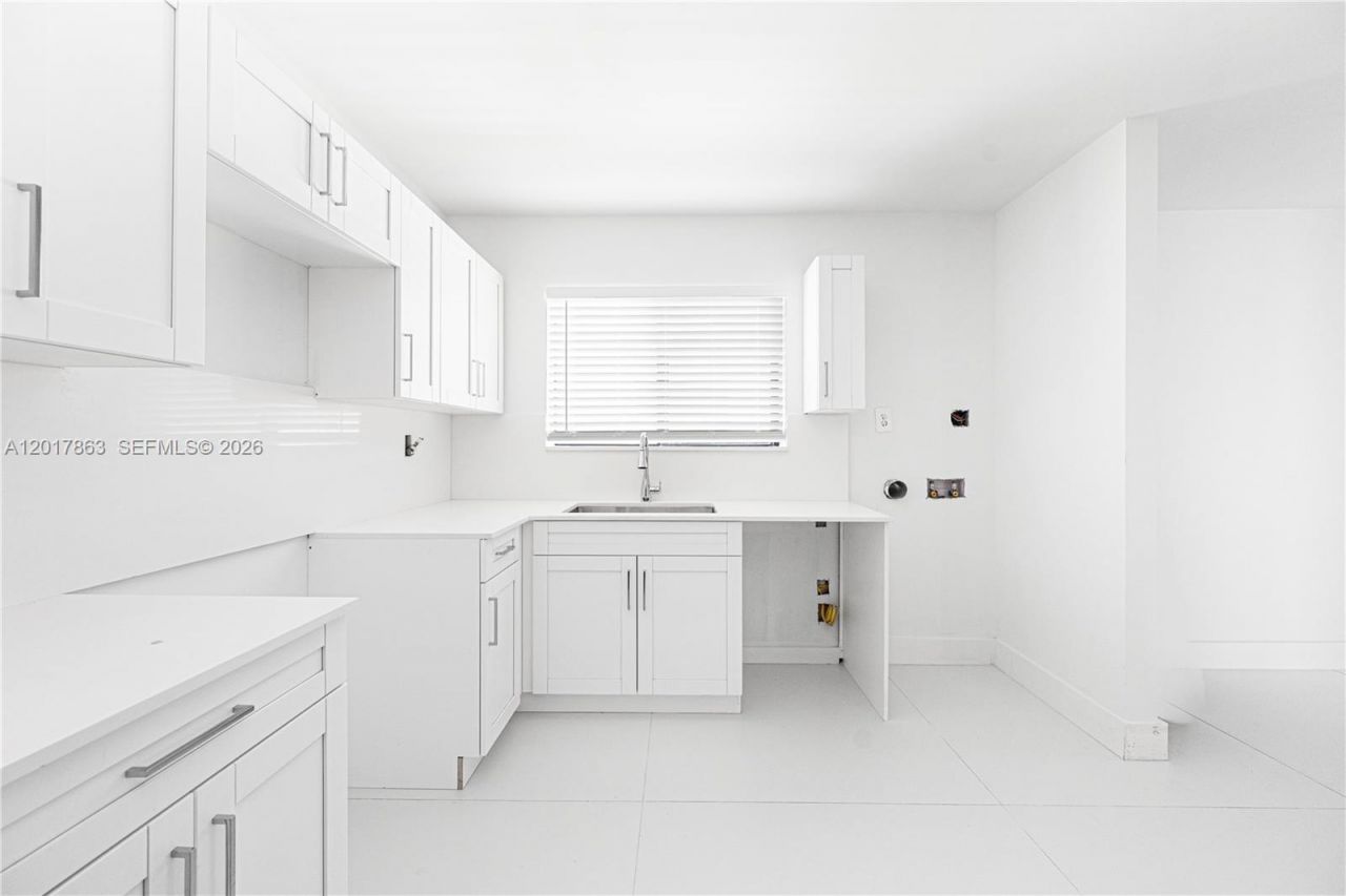 2373 NW 61st St, Unit A, Miami, FL 33142 Photo