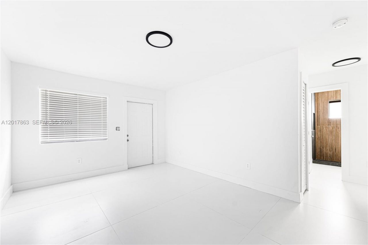 2373 NW 61st St, Unit A, Miami, FL 33142 Photo
