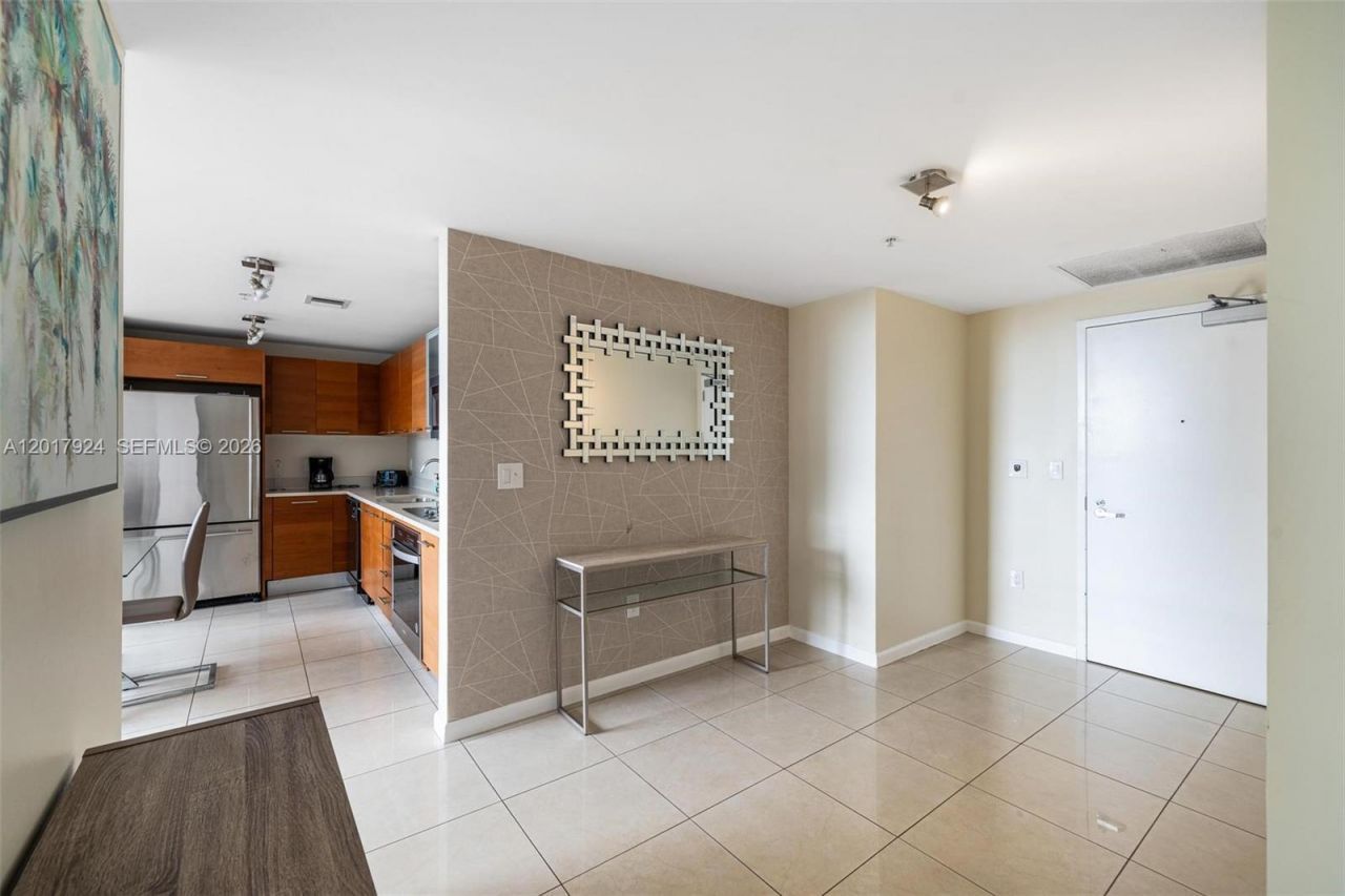 3250 NE 1st Ave, Unit 916, Miami, FL 33137 Photo