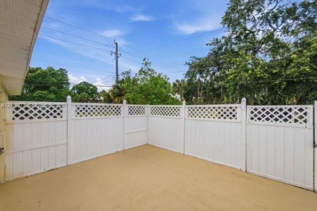7608 Deland Ave , Fort Pierce, FL 34951 Photo