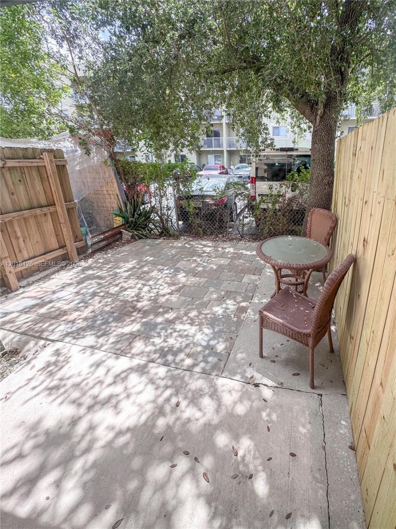 Please Call For Address, Unit 102, Miami, FL 33126 Photo