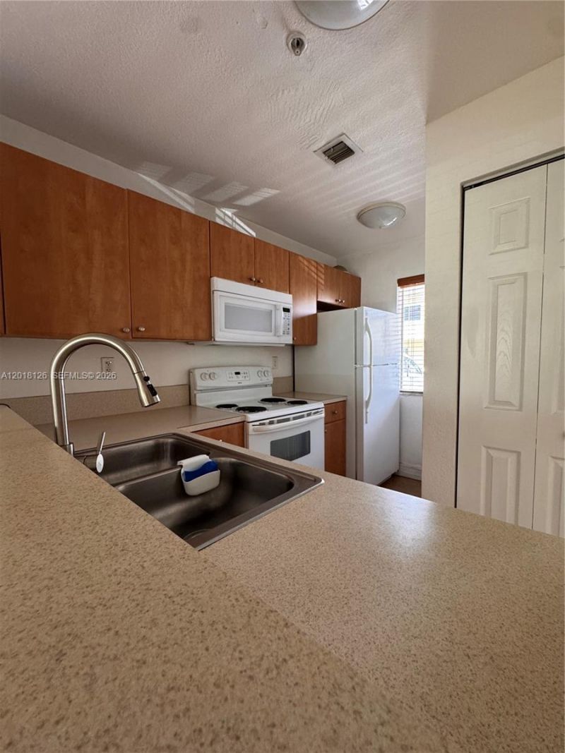 Please Call For Address, Unit 102, Miami, FL 33126 Photo