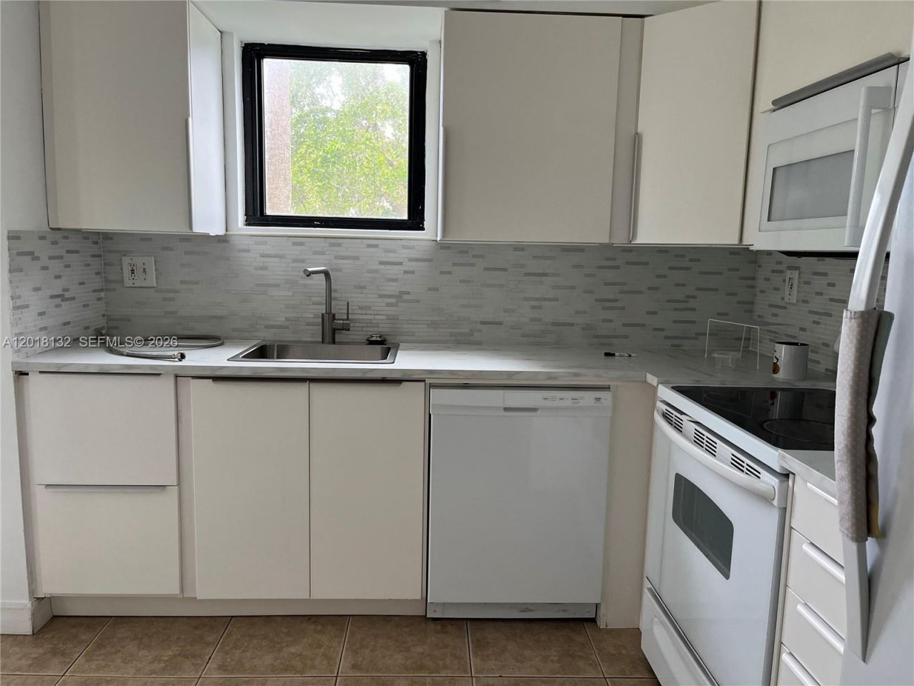 3300 NE 192nd St , Unit 206, Aventura, FL 33180 Photo