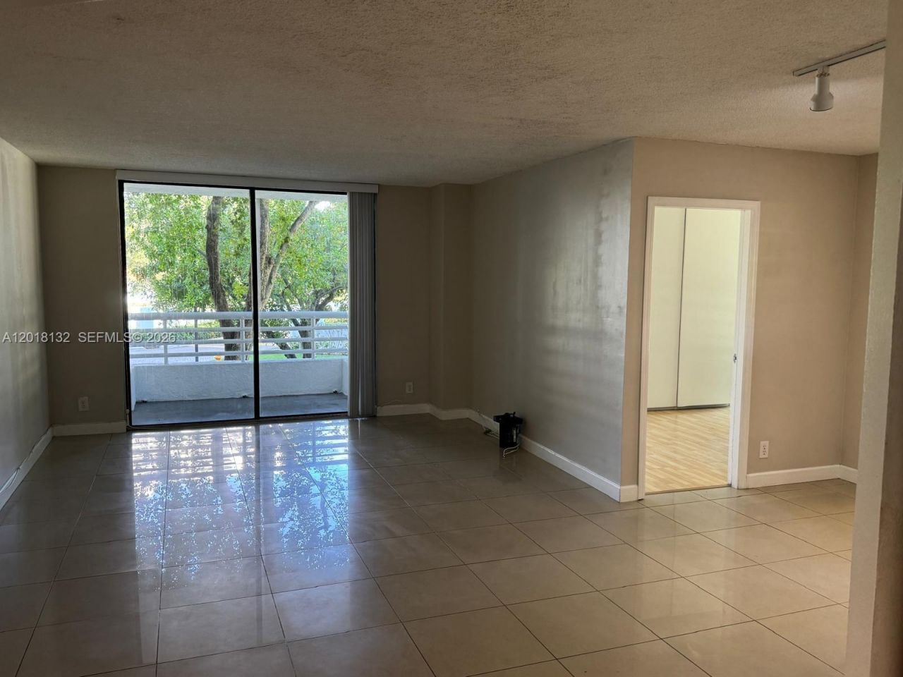 3300 NE 192nd St, Unit 206, Aventura, FL 33180 Photo