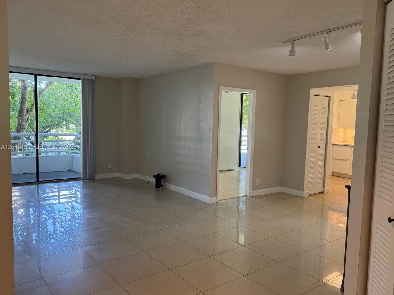 3300 NE 192nd St, Unit 206, Aventura, FL 33180 Photo