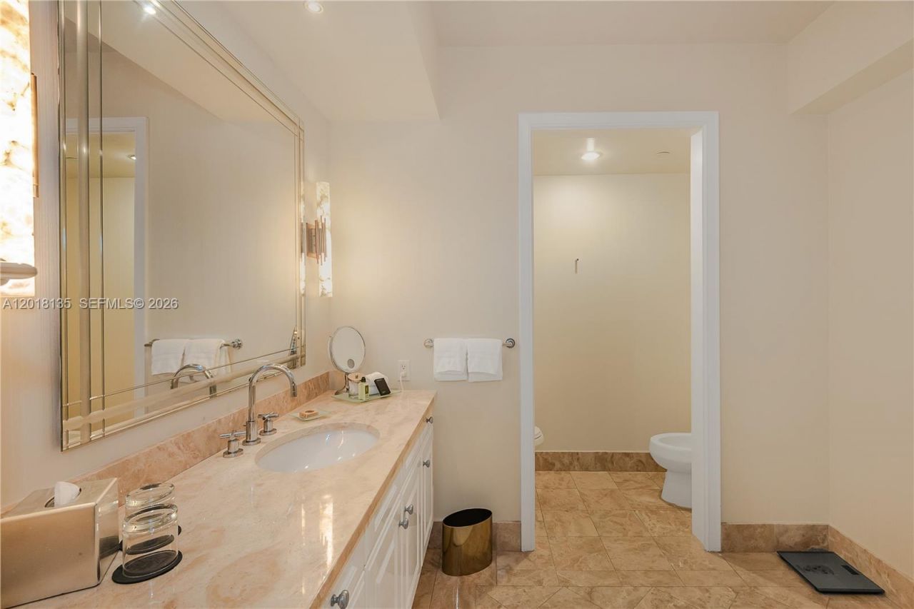 1435 Brickell Ave , Unit 3012, Miami, FL 33131 Photo