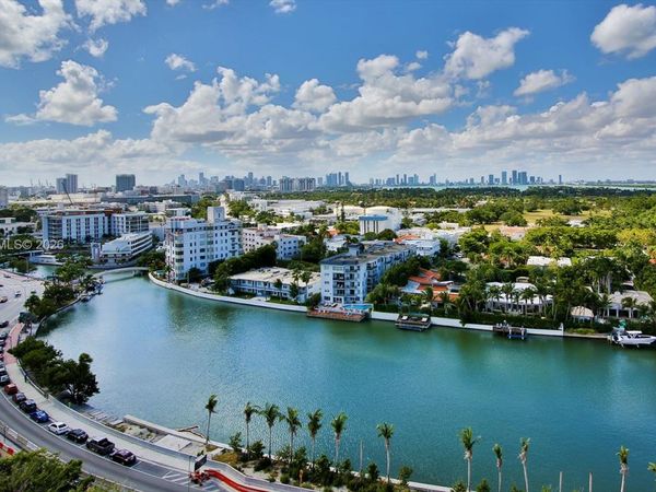 2555 Collins Ave , Unit 1804, Miami Beach, FL 33140