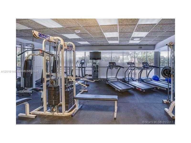 2555 Collins Ave , Unit 1804, Miami Beach, FL 33140 Photo