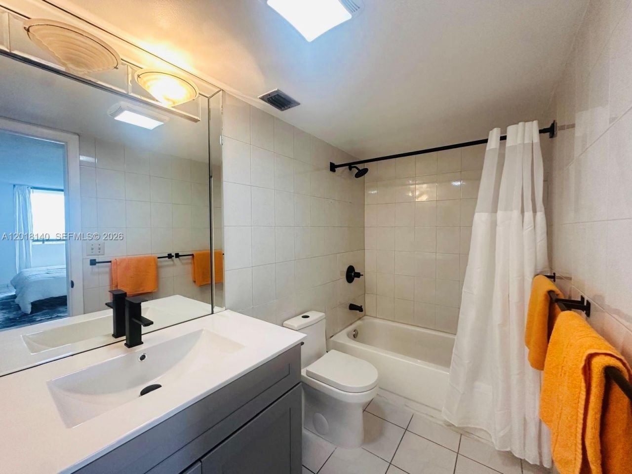 2555 Collins Ave, Unit 1804, Miami Beach, FL 33140 Photo