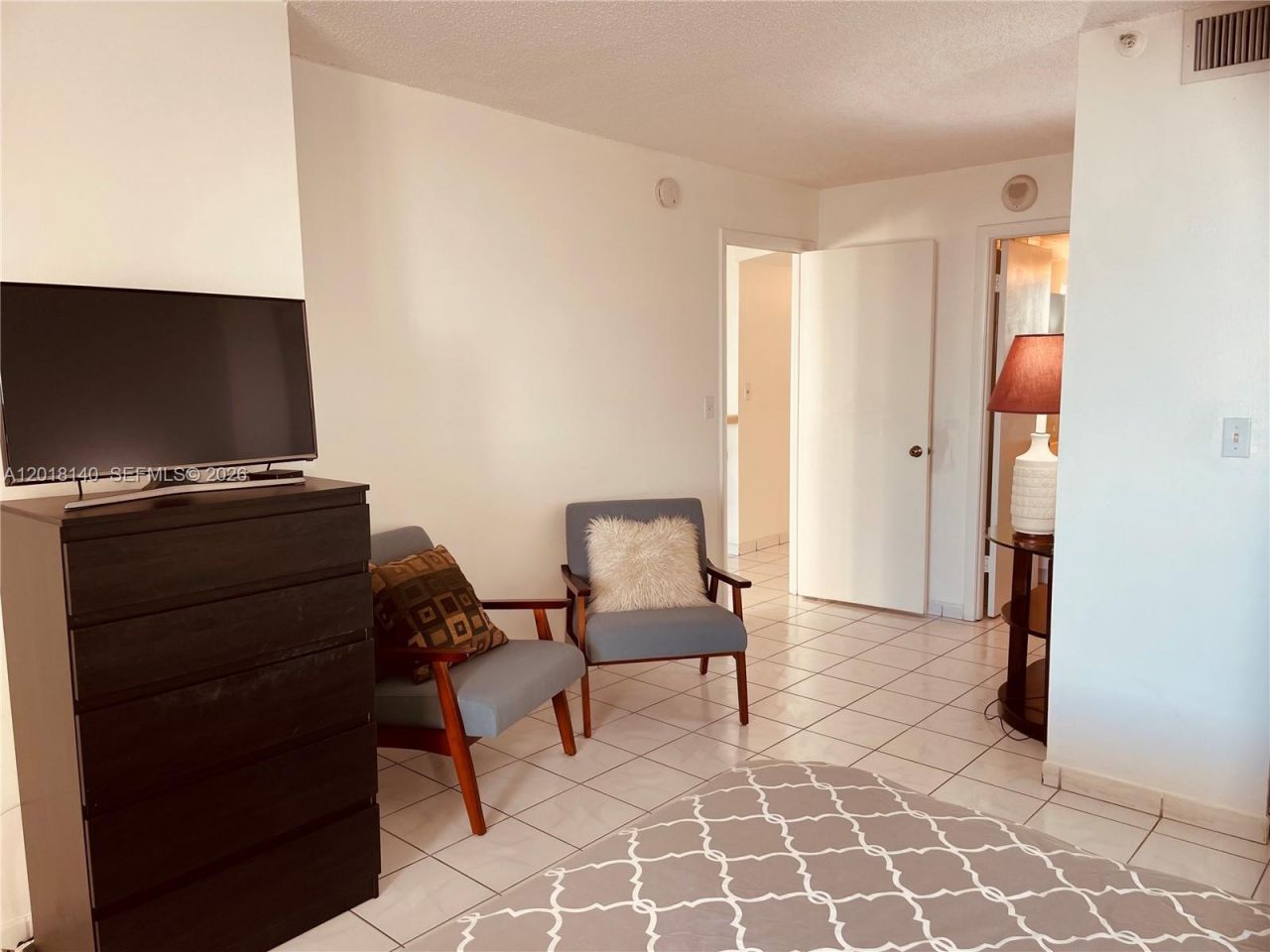 2555 Collins Ave , Unit 1804, Miami Beach, FL 33140 Photo
