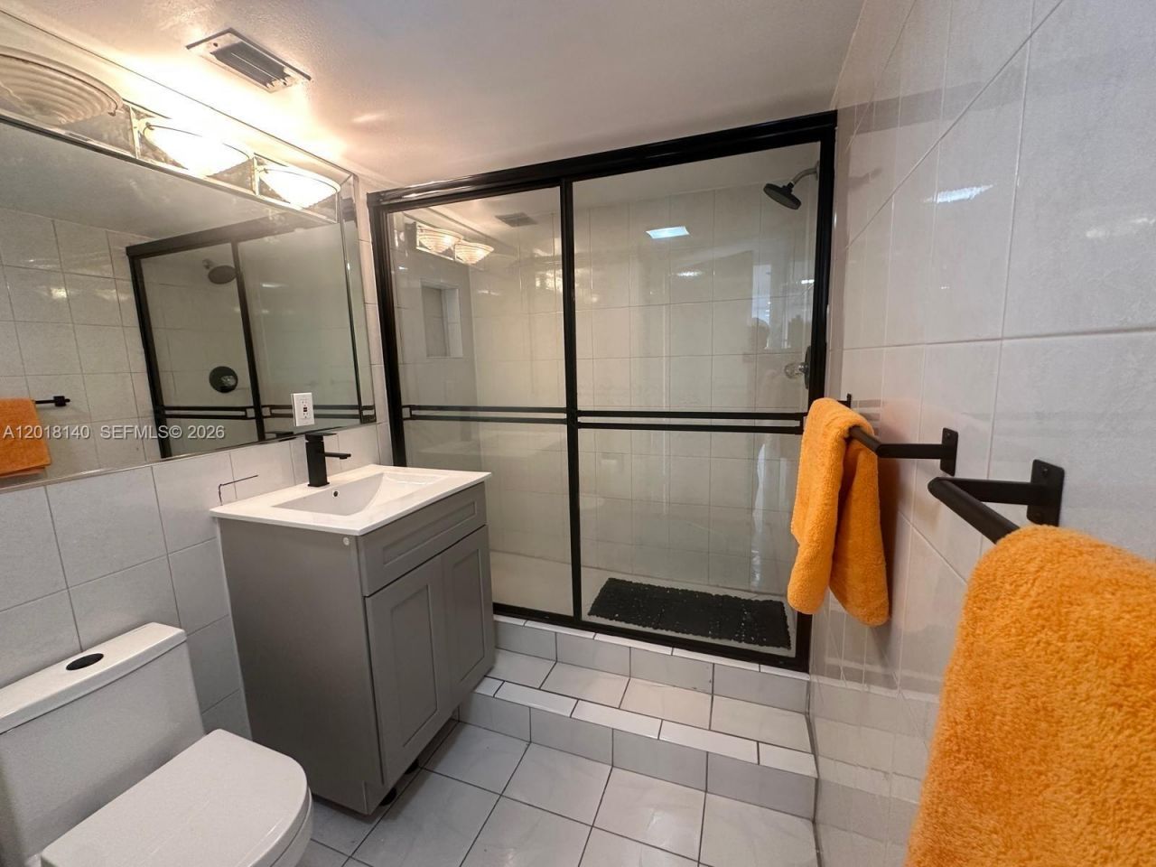 2555 Collins Ave, Unit 1804, Miami Beach, FL 33140 Photo