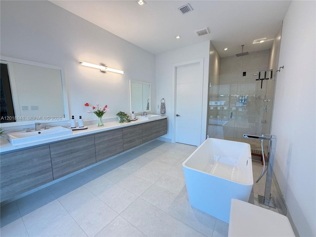 16786 Natures Way , Weston, FL 33326 Photo