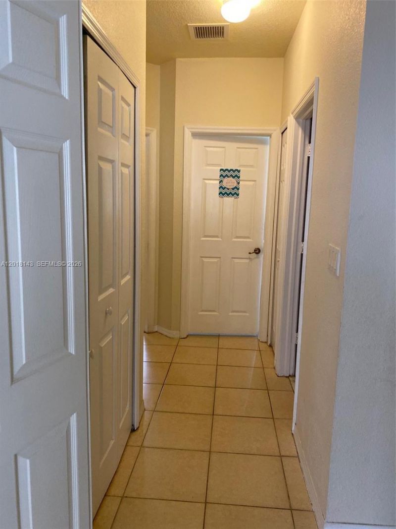 10870 SW 243rd Ln , Homestead, FL 33032 Photo