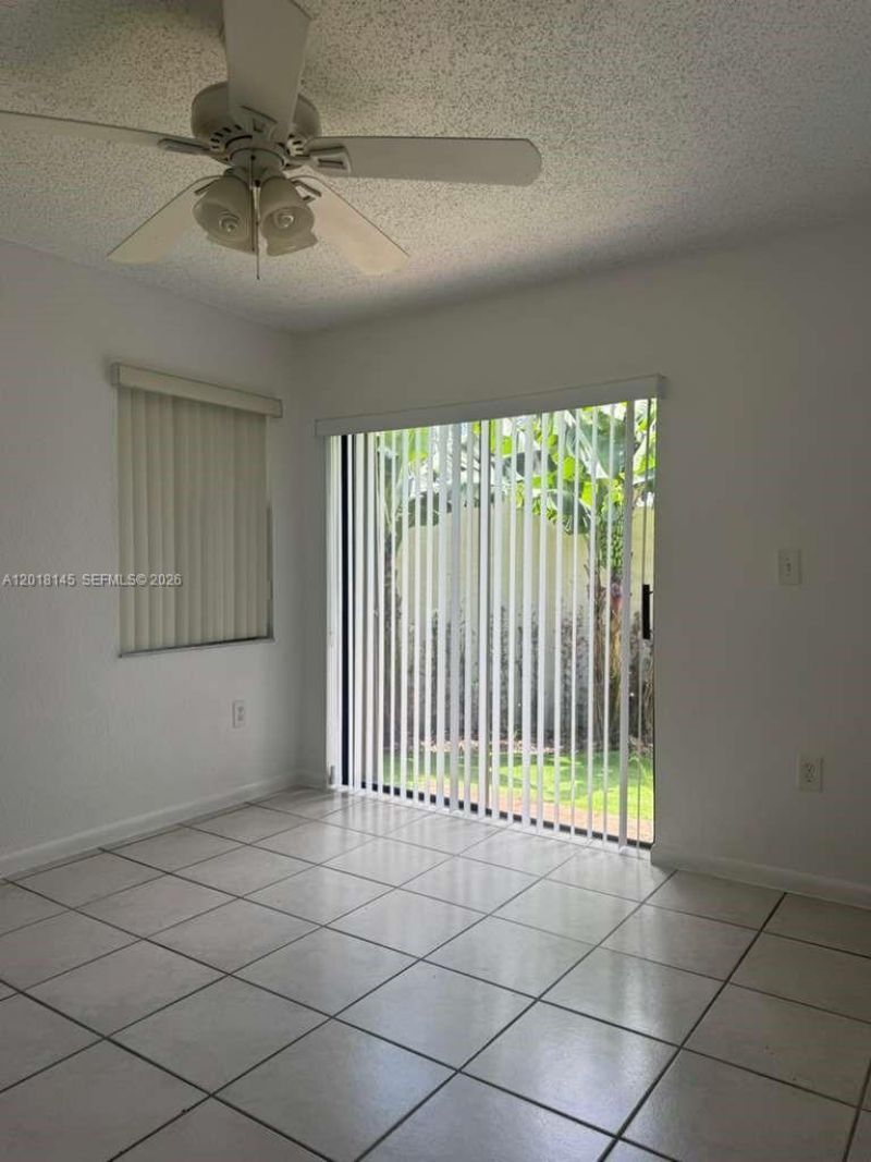 1004 San Remo Cir, Homestead, FL 33035 Photo