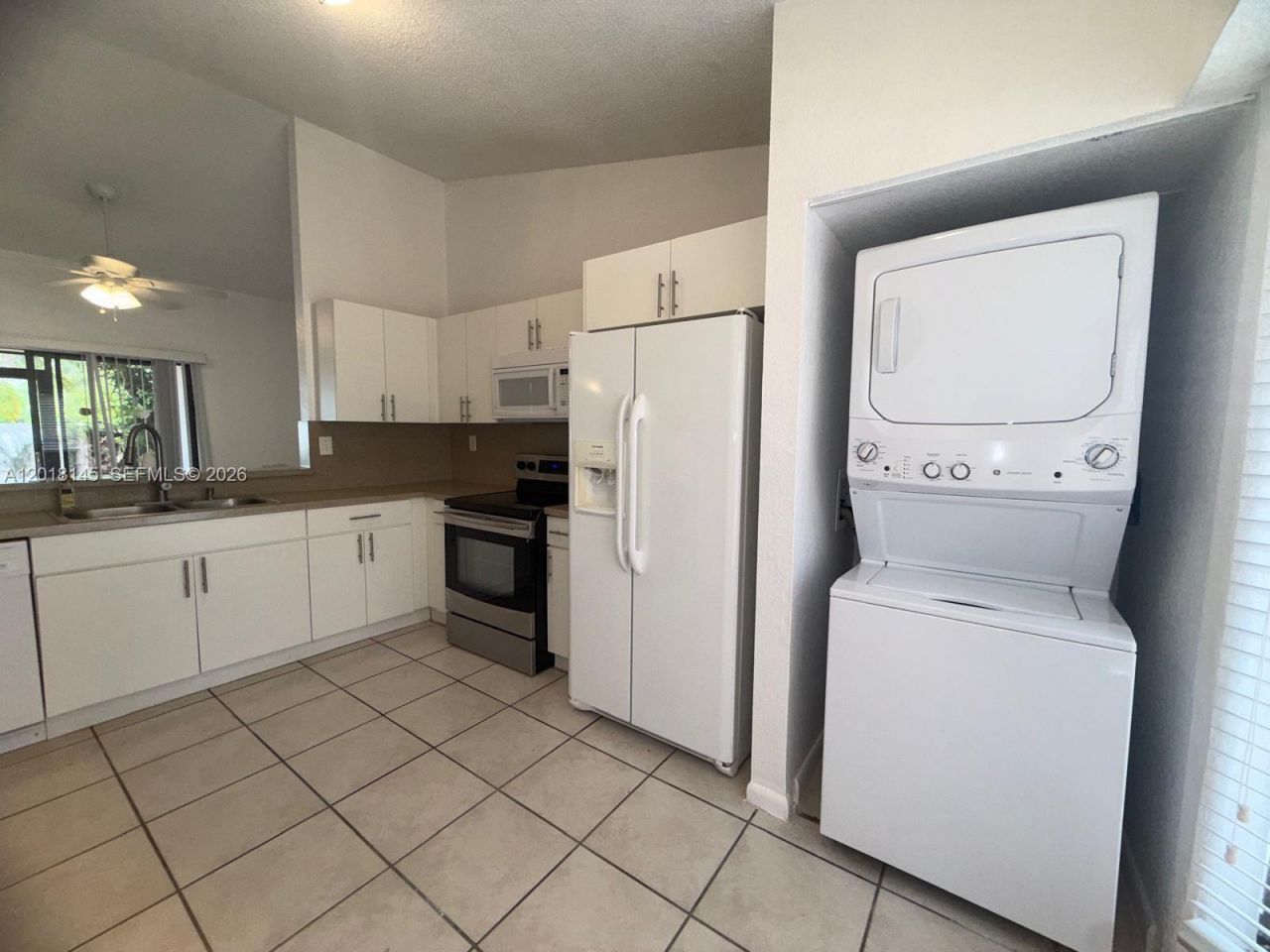 1004 San Remo Cir, Homestead, FL 33035 Photo
